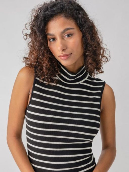 Urbanunited.shop22943aa3e4 3