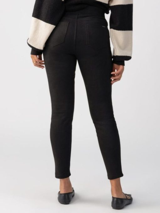 Urbanunited.shop2a7e437592 3