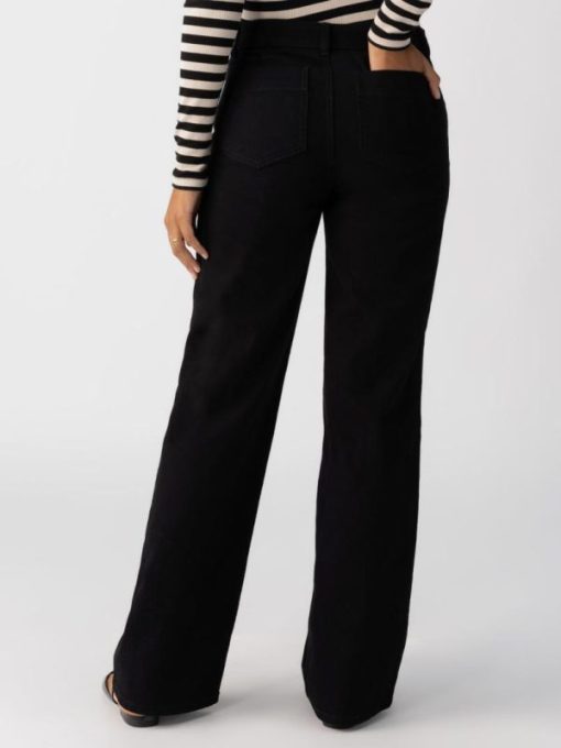Urbanunited.shop61b1342fd0 2