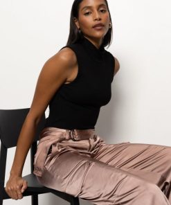 Urbanunited.shop8410a6aa42 4